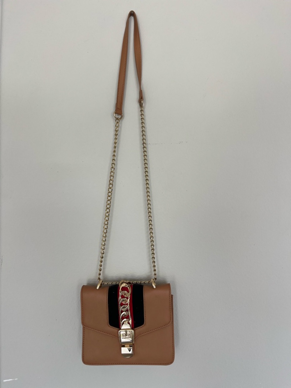 Lulu's Crossbody Women's Handbag